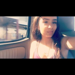 Meet your Posher, Andrea